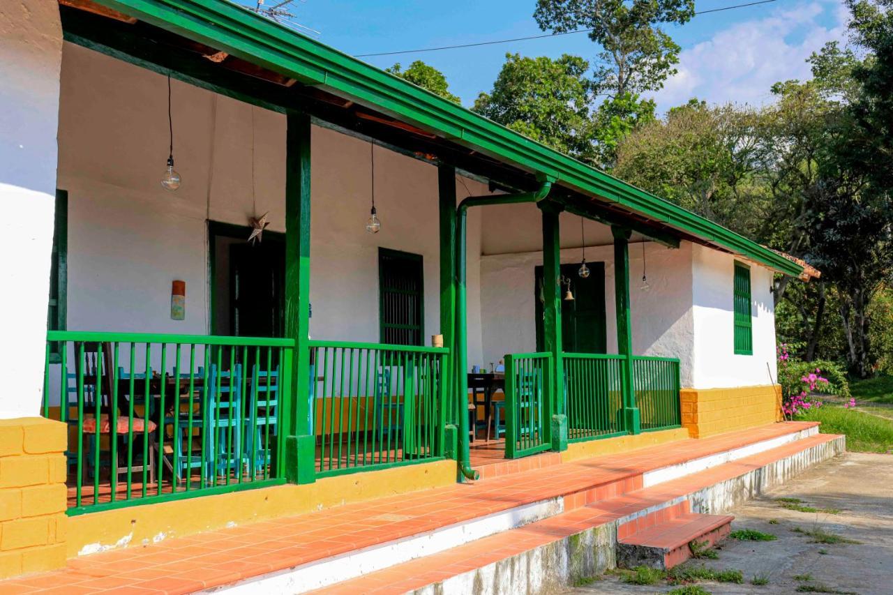 Ostello La Hacienda San Gil Esterno foto